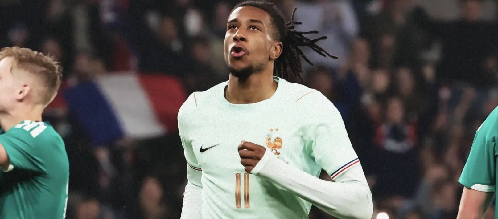 Deschamps đã hết lời khen ngợi Olise vì sự hiệu quả cao sau khi anh lập hat-trick.
