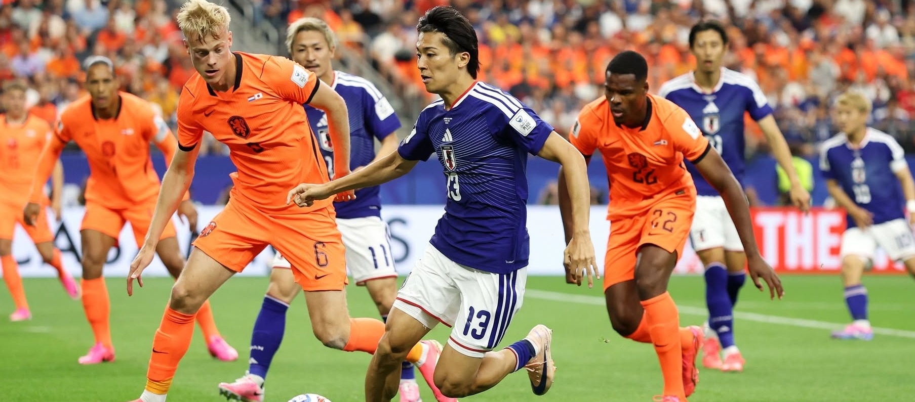 World Cup – Van Dijk ghi bàn giúp Hà Lan hòa 2-2 với Nhật Bản